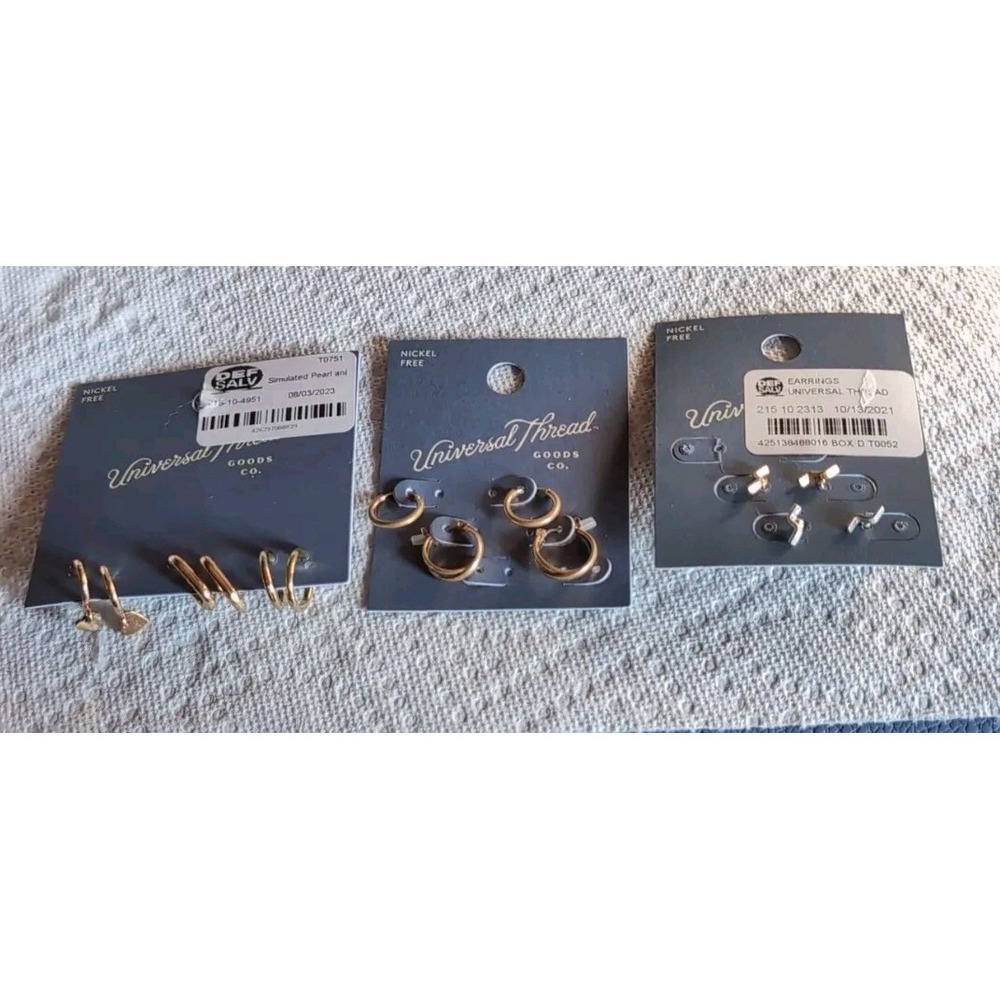 Universal Thread Earrings 7 Different Sets